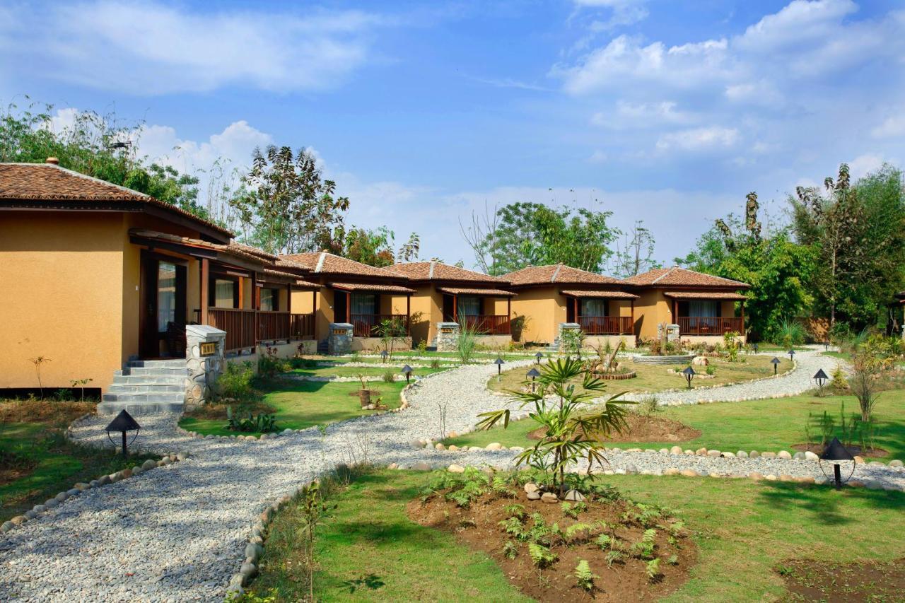 Jungle Villa Resort - Near Chitwan National Park 외부 사진