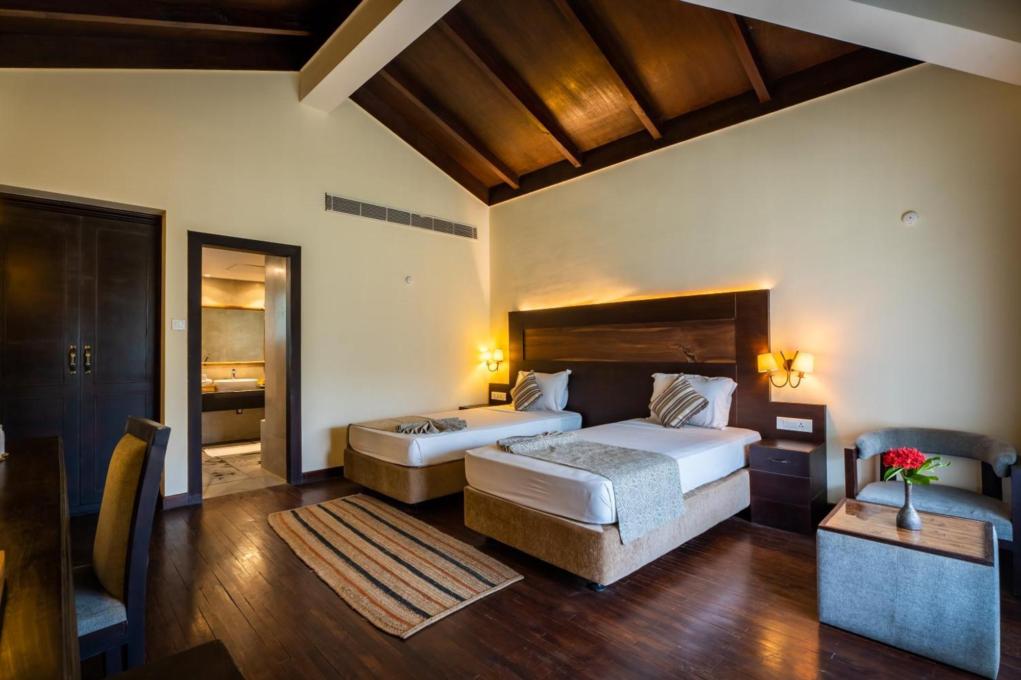 Jungle Villa Resort - Near Chitwan National Park 외부 사진